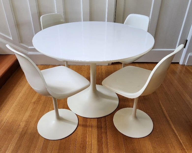 Vintage Tulip Dining Set