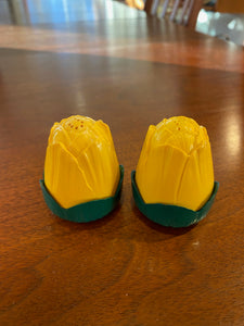 Adorable plastic salt and peper shakers by Jaydon- Cook Street Vintage