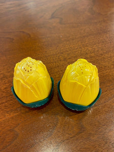 Adorable plastic salt and peper shakers by Jaydon- Cook Street Vintage