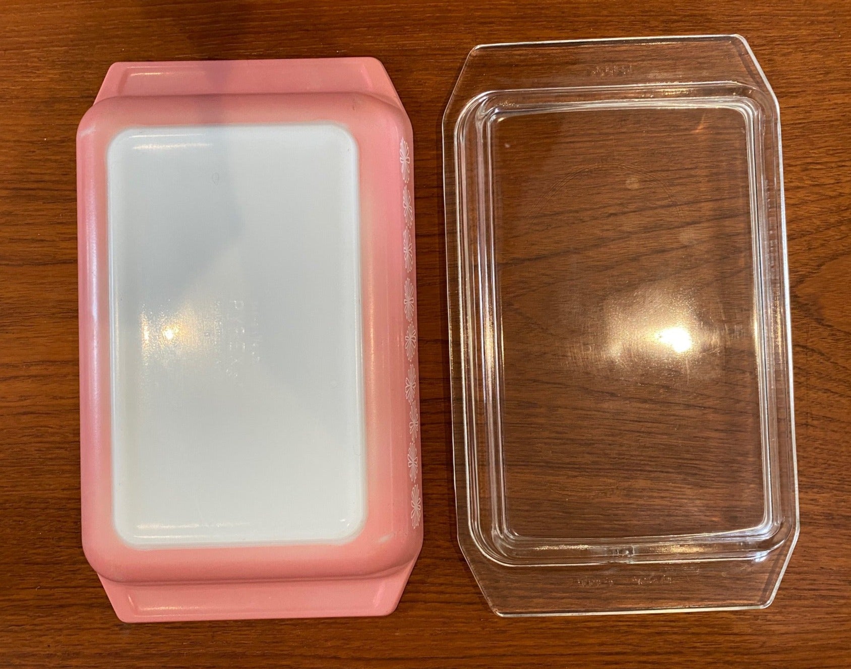 Pyrex Pink Daisy Casserole 1 1/4 QT- Cook Street Vintage