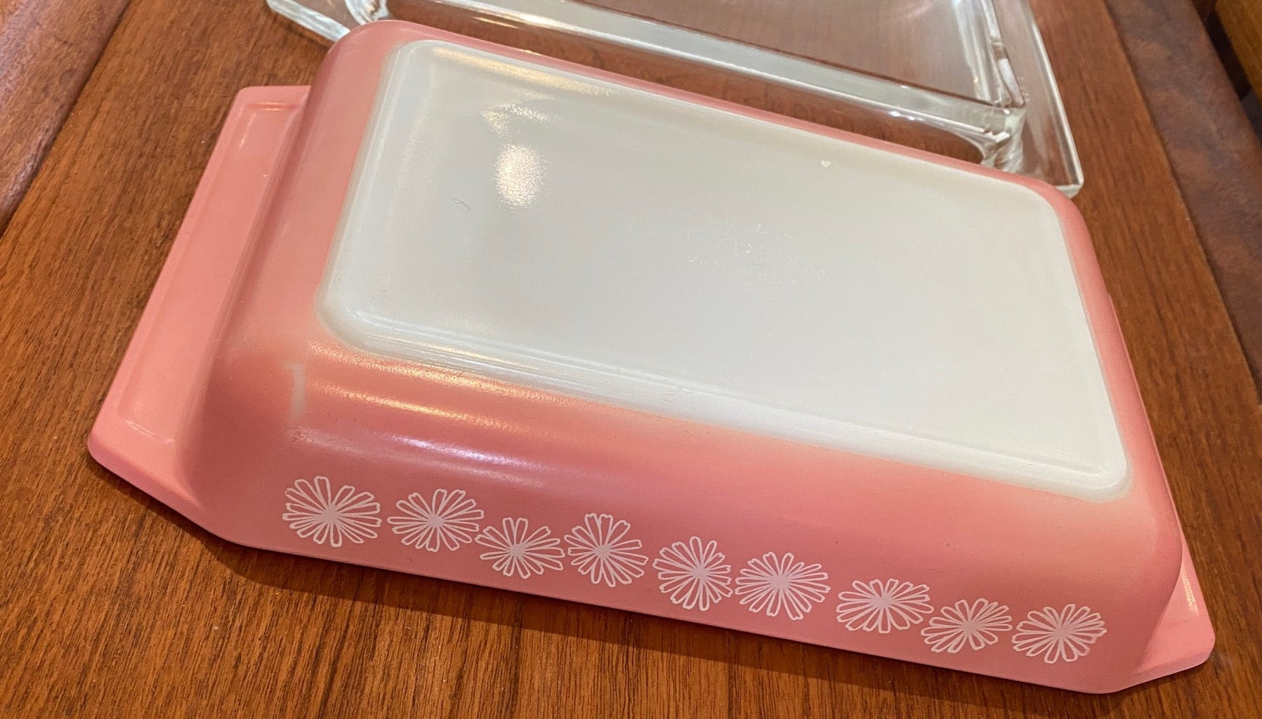 Pyrex Pink Daisy Casserole 1 1/4 QT- Cook Street Vintage